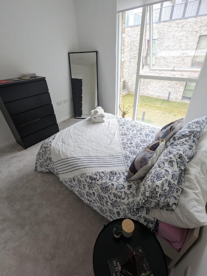 Kingwood Apartaments Londen Buitenkant foto